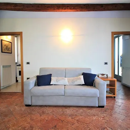 Apartamento Lakefront With Spectacular Views