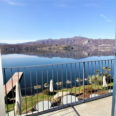 Lakefront With Spectacular Views Apartamento Ameno